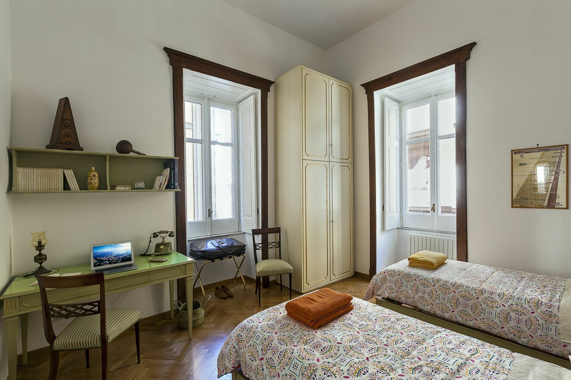Appartamento Margherita A Chiaia Napoli